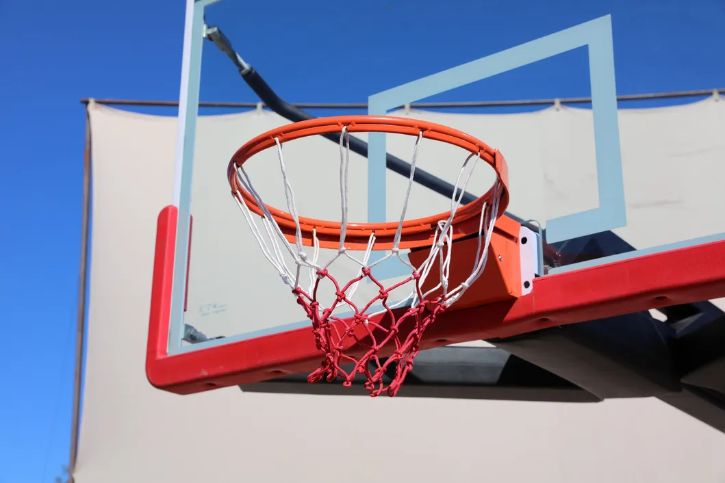 Basketball Equipment Electric Hydraulic Folding Basketball Stand Base with Tempered Glass Backboard